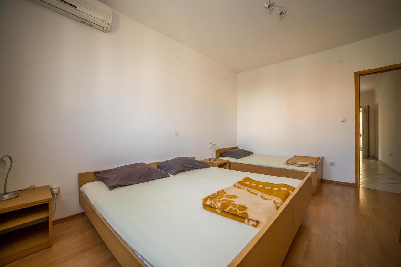 Apartments Grulović 1976 Srima Zewnętrze zdjęcie