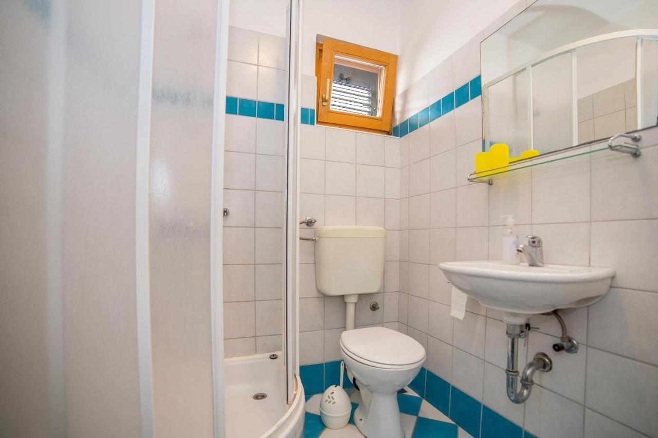 Apartments Grulović 1976 Srima Zewnętrze zdjęcie
