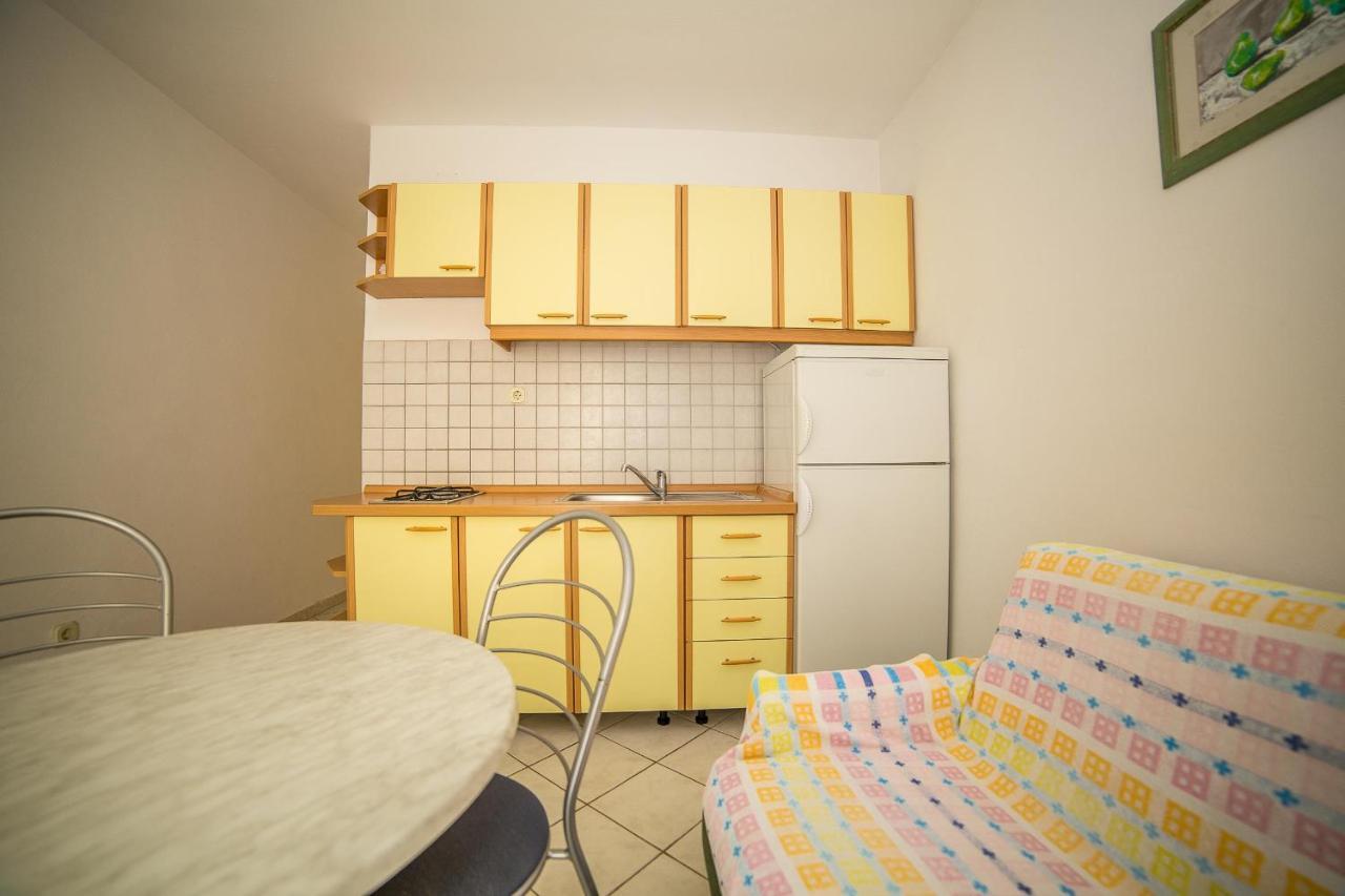 Apartments Grulović 1976 Srima Zewnętrze zdjęcie
